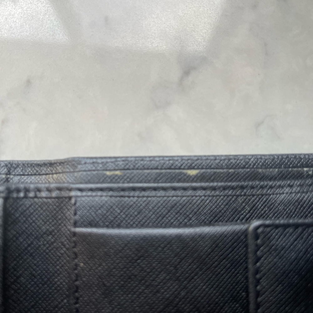 PRADA Wallet - Picture 7 of 9
